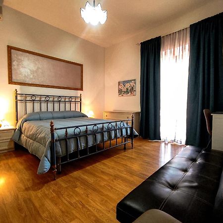 Casa Giulia Al Centro Di Olbia Codice Iun P4011 Apartamento Exterior foto
